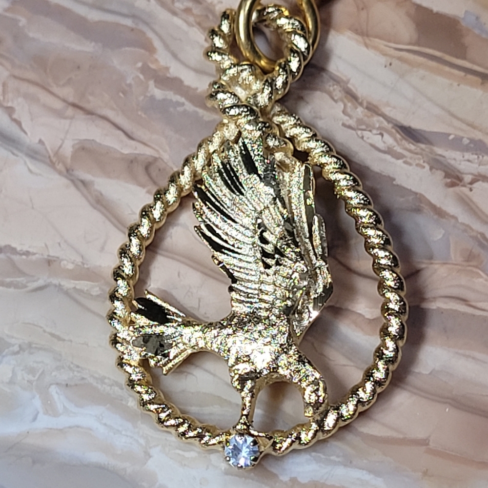 Gold Eagle Keychain - Picture 9 of 9